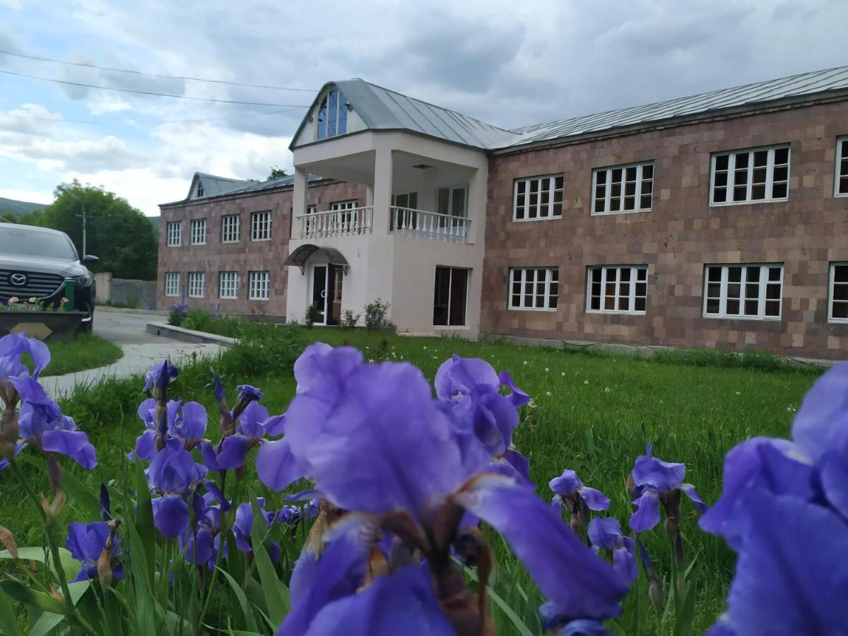 Aliq Hotel Tsaghkadzor Bagian luar foto